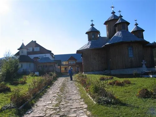 camping-de-vuurplaats-fundu-moldovei-5moqj