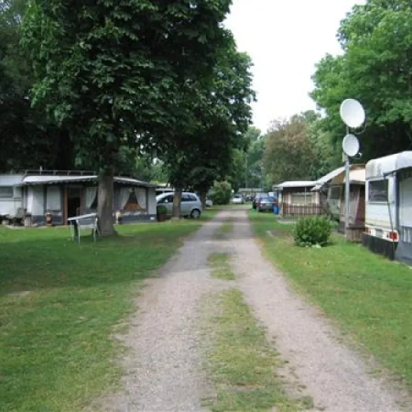 camping-lahde-petershagenlahde-xctgm