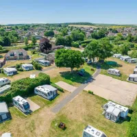 whitemead-caravan-park-wareham-3dihe