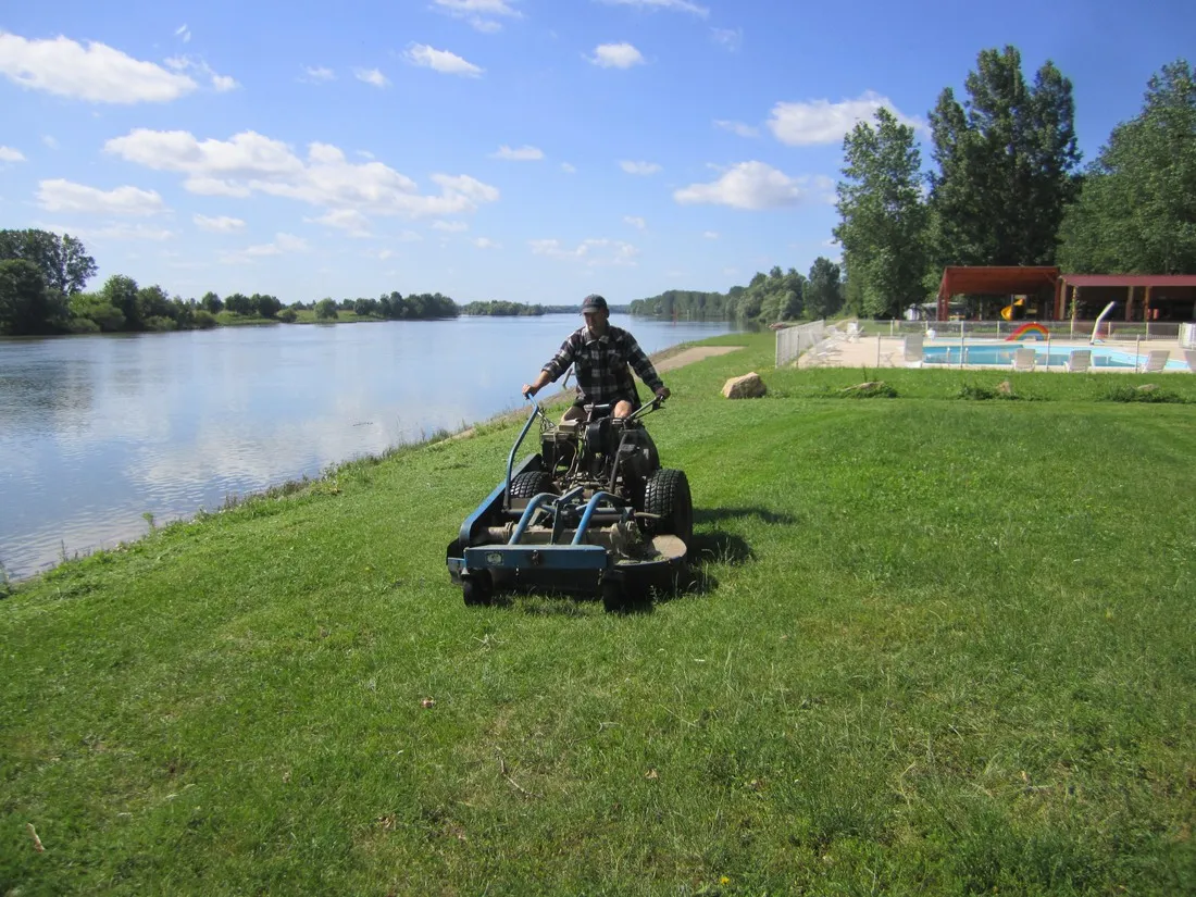 camping-national-6-uchizy-xefrm