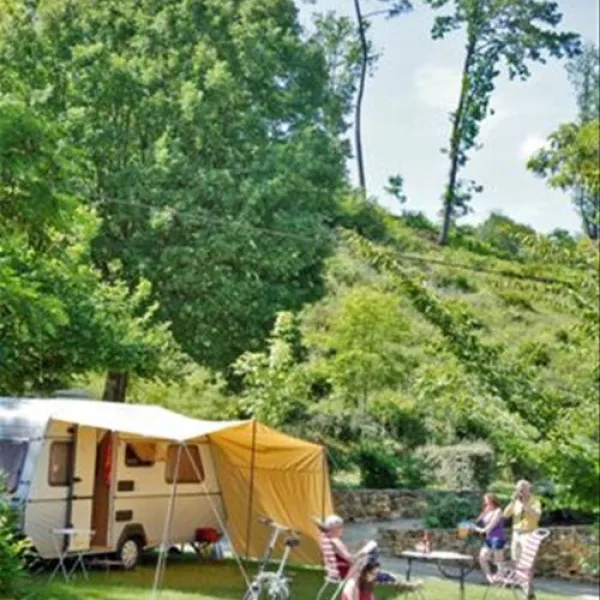 camping-les-acacias-sarlat-sarlat-oorn7