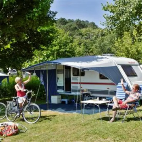camping-les-acacias-sarlat-sarlat-qr8sq