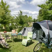camping-les-acacias-sarlat-sarlat-vfswg
