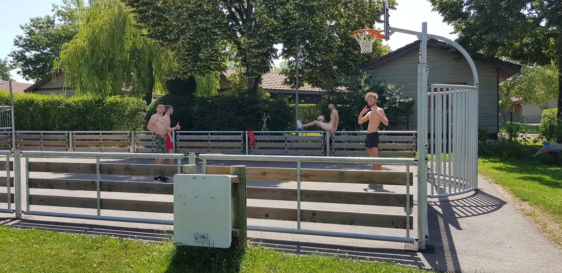 camping-le-chatelet-hautesavoie-ysv9n