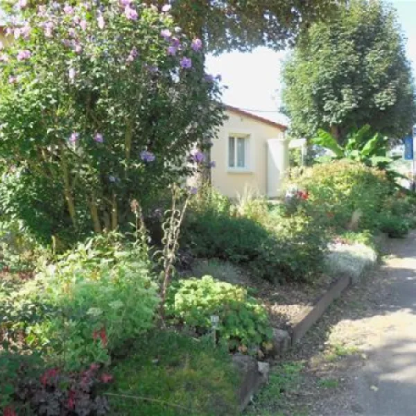 camping-des-iles-st-julien-du-sault-ayd9t