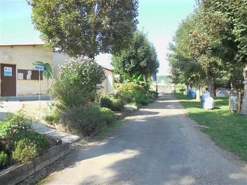 camping-des-iles-st-julien-du-sault-kbqlz