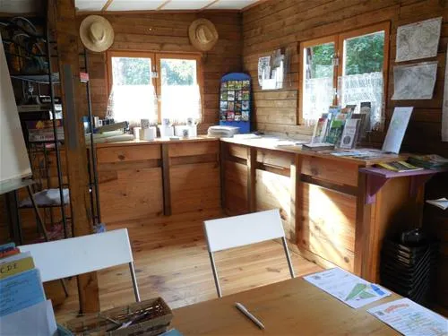 camping-des-iles-st-julien-du-sault-scbrl