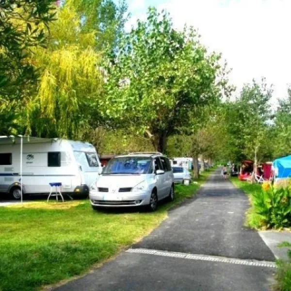 camping-aireona-urrugne-t06gj