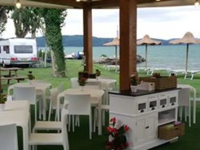 camping-la-spiaggia-passignano-sul-trasimeno-deirp