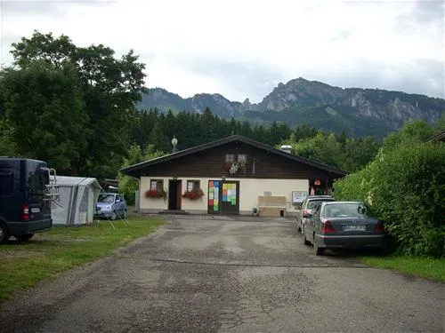 camping-bannwaldsee-schwangau-qkkcr
