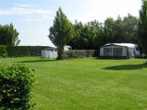boerderijcamping-woutrina-hoeve-stellendam-915ih