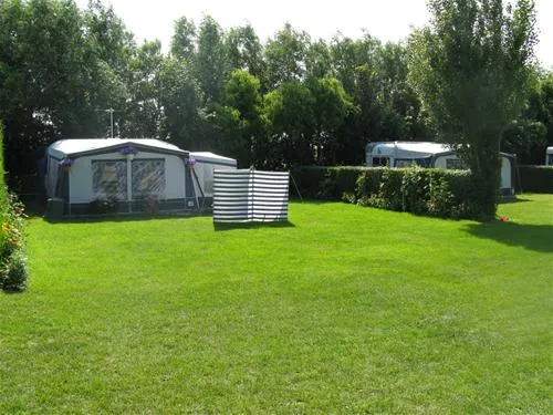 boerderijcamping-woutrina-hoeve-stellendam-tue4b