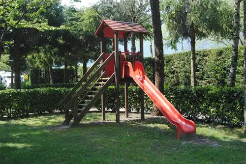 camping-miralago-baitoni-di-bondone-amx96