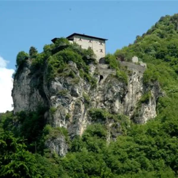 camping-miralago-baitoni-di-bondone-lpvnu