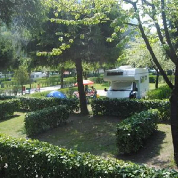 camping-miralago-baitoni-di-bondone-nhtsj