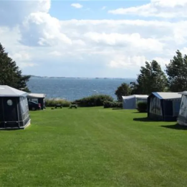 Nab  Strand Camping