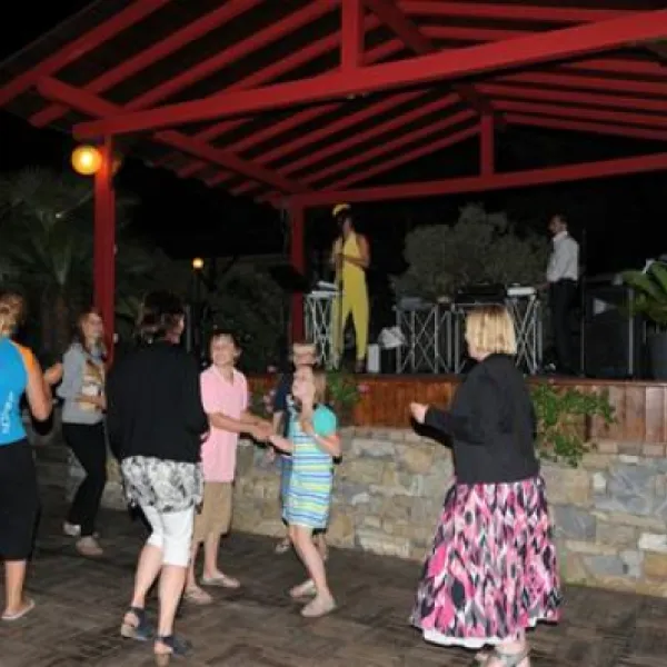 camping-delle-rose-isolabona-1yuwf