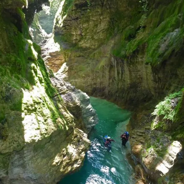 camping-delle-rose-isolabona-amzn2