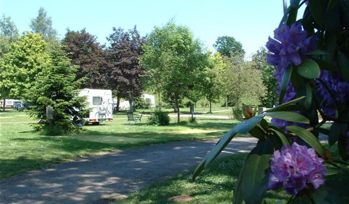camping-des-challes-stavelot-j2itf