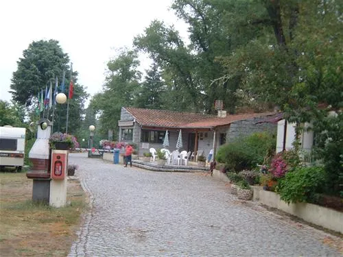 parque-de-campismo-quinta-do-rebento-chaves-lyh9f