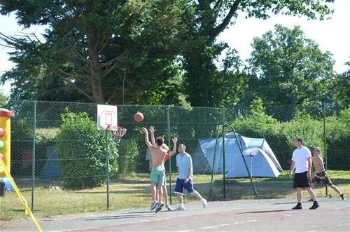 camping-la-venise-du-bocage-nesmy-naooq