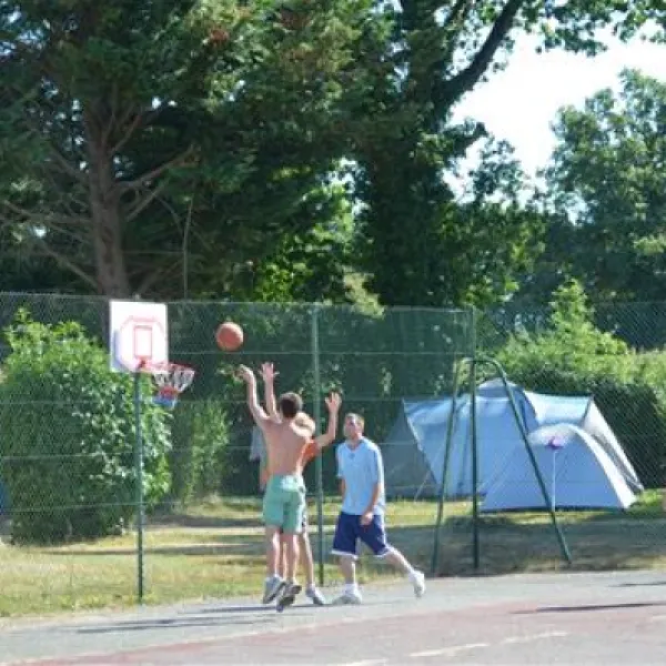 camping-la-venise-du-bocage-nesmy-naooq