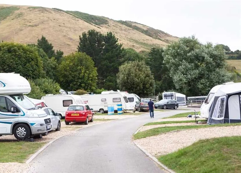 ulwell-farm-caravan-park-swanage-ptyvb