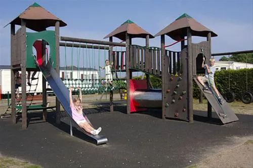 sunnydale-holiday-park-louth-r2wzg