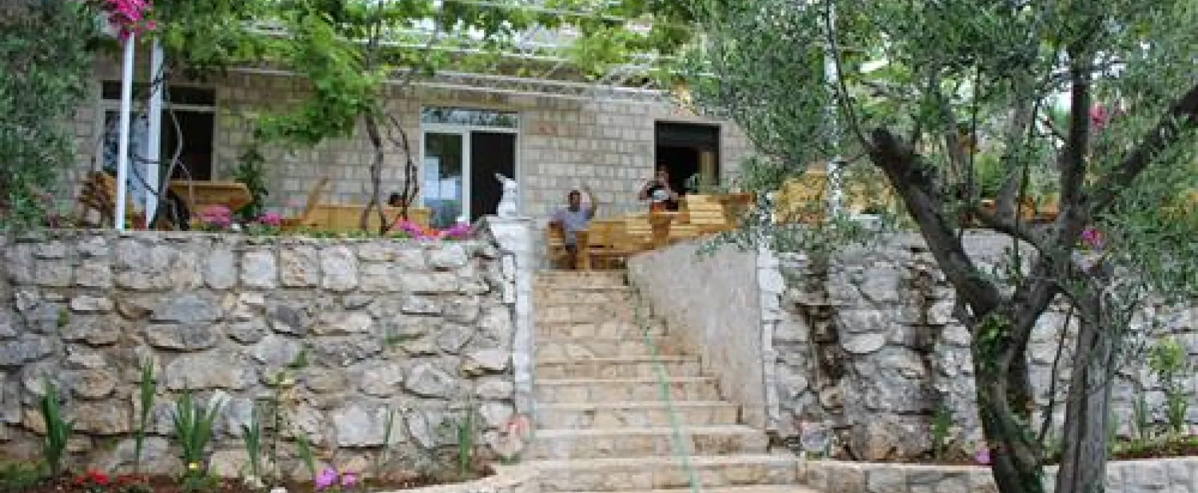 Autokamp Mir