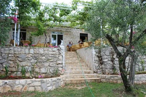 autokamp-mir-neum-wmqzj