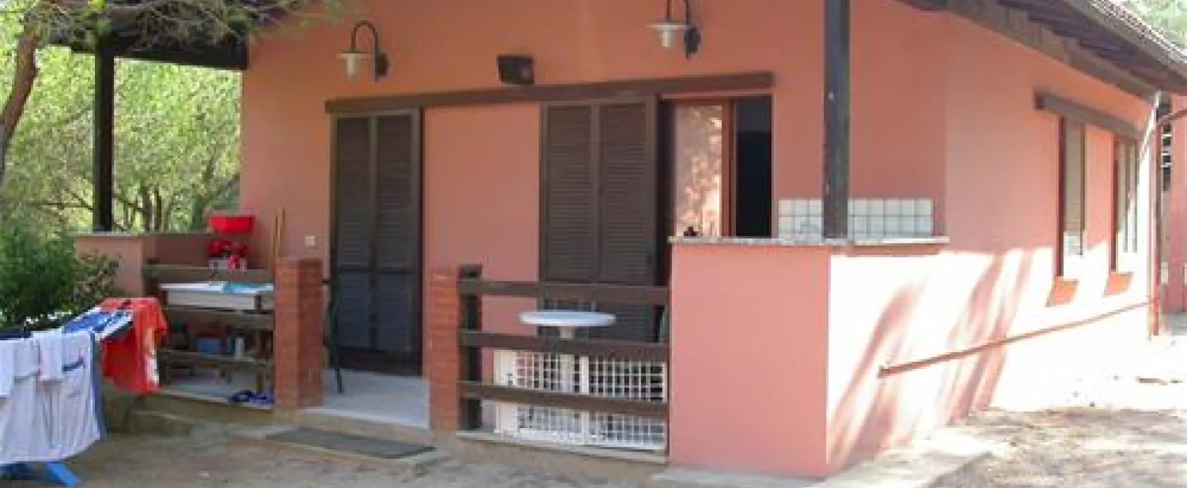 Camping Lacona Pineta