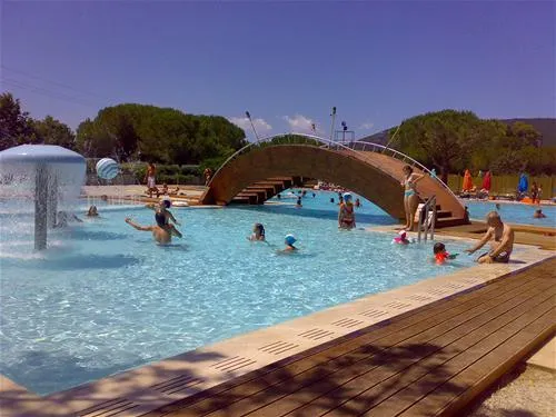 camping-lacona-pineta-capoliveri-wuvmo