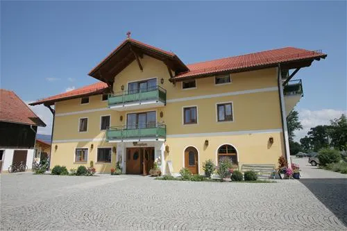 campingplatz-preishof-kirchham-aybnj