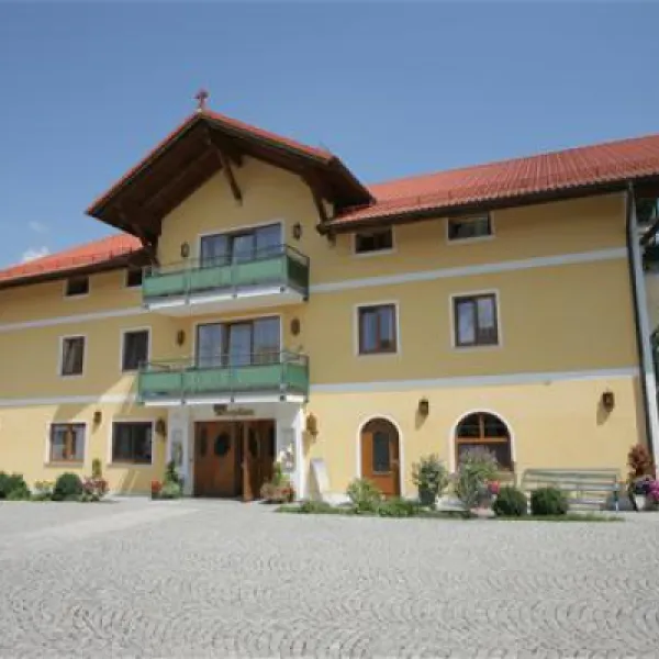 campingplatz-preishof-kirchham-aybnj