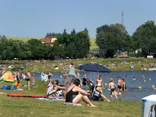 bad-und-campingparadies-nixi-paulsdorf-mrgxy