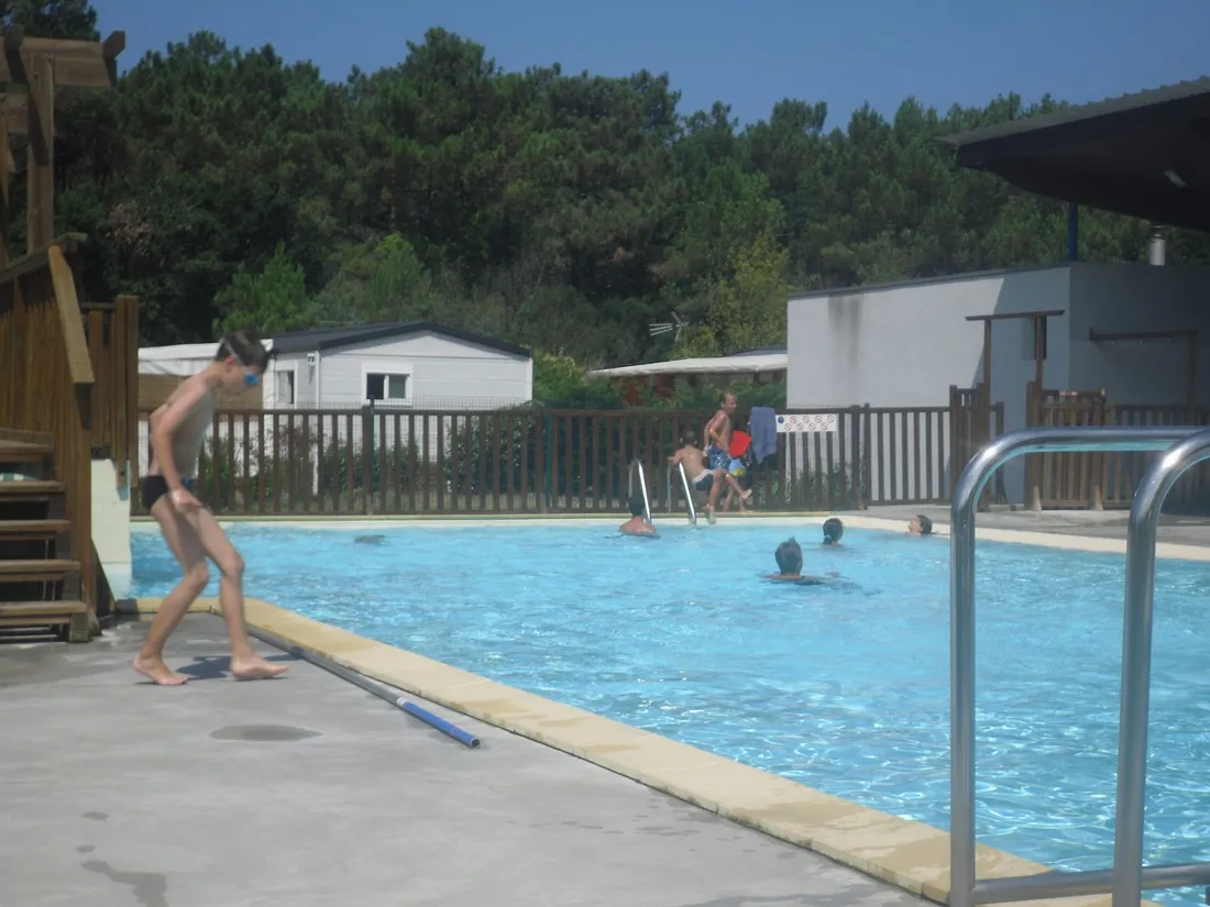 camping-municipal-les-pins-bleus-labenne-58mav