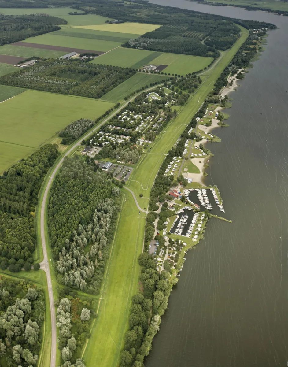 erkemederstrand-zeewolde-elksz