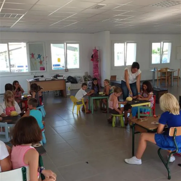 camping-les-jonquilles-la-tranche-sur-mer-cb01f
