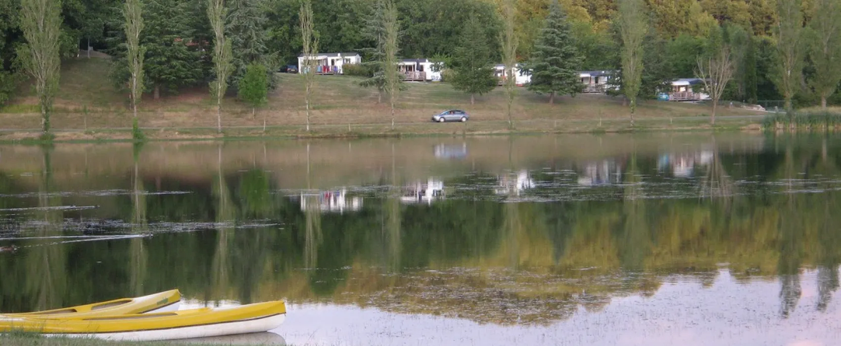 Camping Le Lac de Parisot  