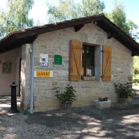 Camping Le Lac de Parisot  