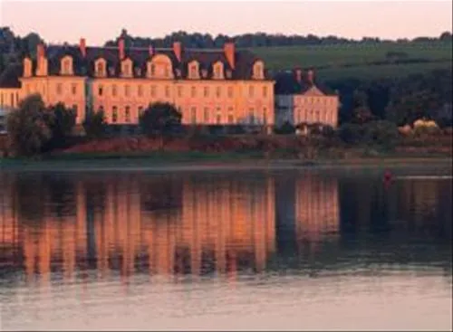flower-camping-val-de-loire-les-rosiers-sur-loire-boigh