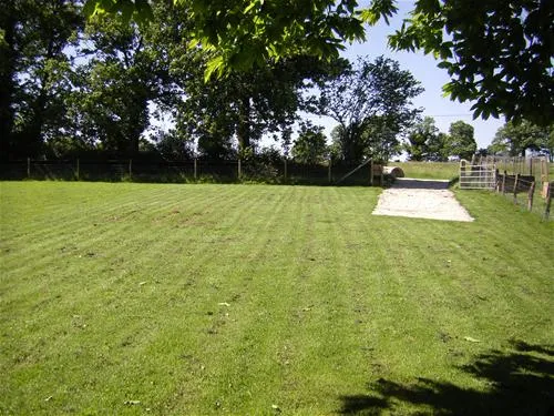 camping-la-cloue-lassay-les-chateaux-jvxo0