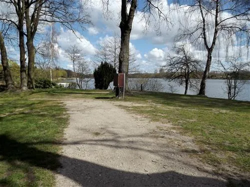 camping-lanzer-see-basedow-bei-lauenburg-dr7kd