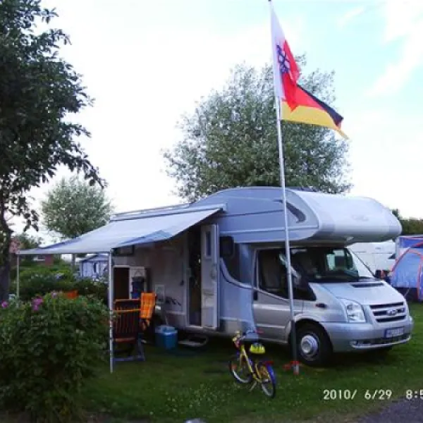 campingplatz-triangel-wangelsweissenhuser-strand-lpych