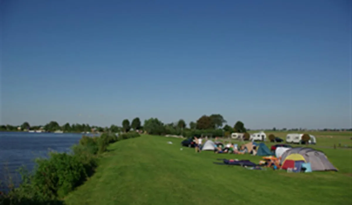 jachthaven-camping-spijkerboor-oud-ade-szql4