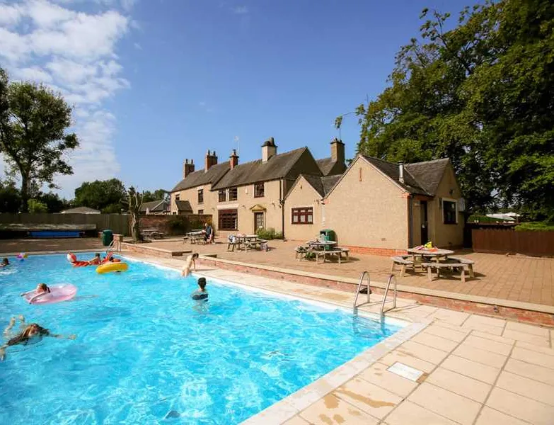 callow-top-holiday-park-ashbourne-xzjz8