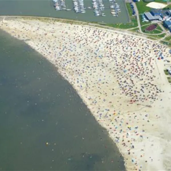 strand-und-familiencampingplatz-bensersiel-bensersiel-963cq
