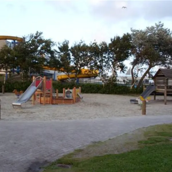 strand-und-familiencampingplatz-bensersiel-bensersiel-vyjqb