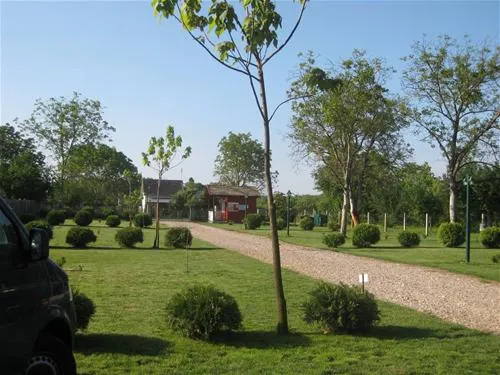 camping-budzak-apatin-le8hw