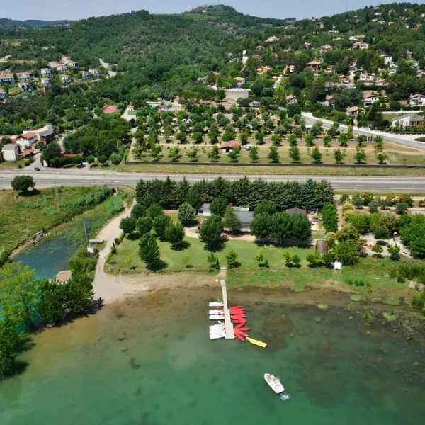 camping-lago-barasona-huesca-rrzvt